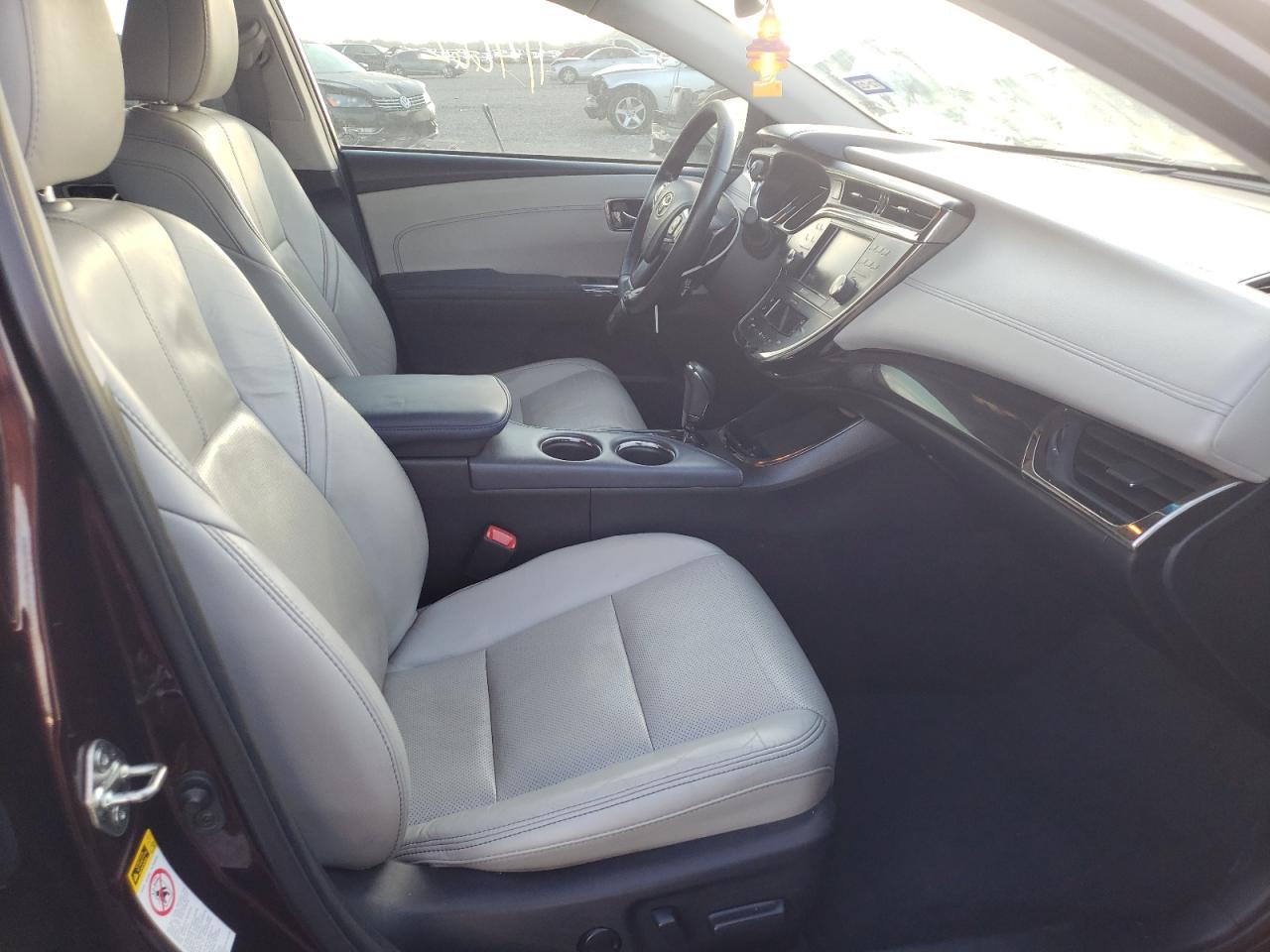 Photo 5 from auction – 2014 TOYOTA AVALON BAS with VIN 4T1BK1EB3EU102181