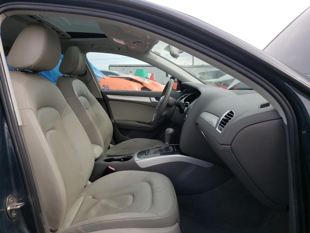 Photo 5 from auction – 2009 AUDI A4 2.0T QU with VIN WAULF78K39N034960