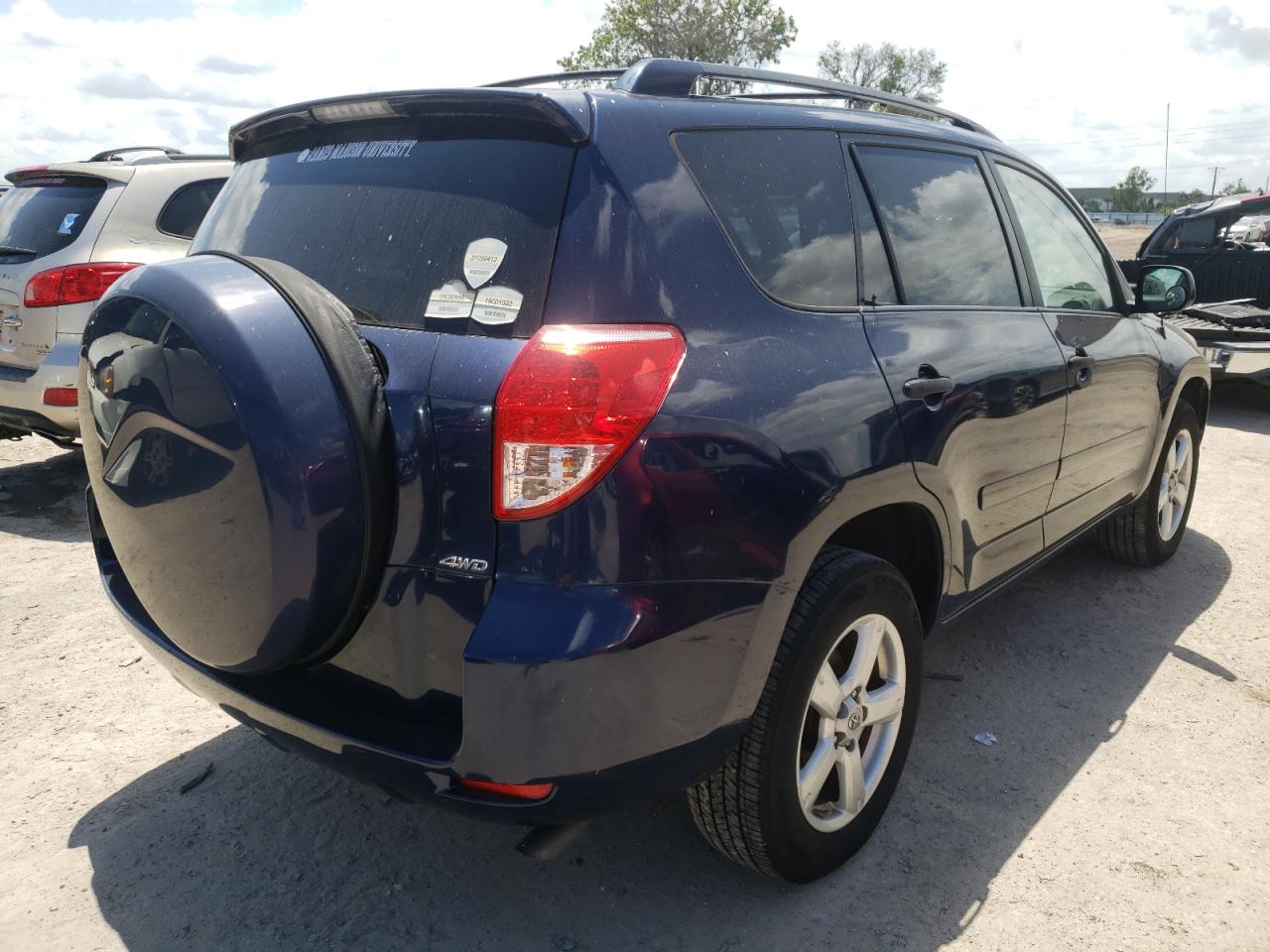 Photo 4 from auction – 2007 TOYOTA RAV4 with VIN JTMBK33V775024370