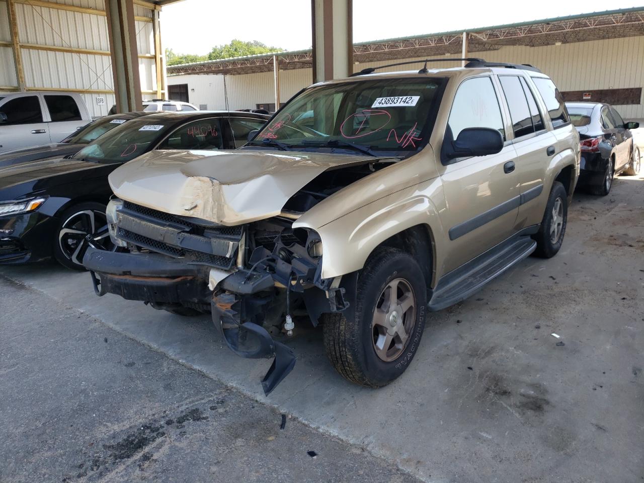Photo 2 from auction – 2005 CHEVROLET TRAILBLAZE with VIN 1GNDS13S752146865