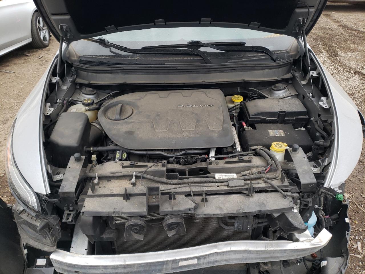 Photo 7 from auction – 2014 JEEP CHEROKEE L with VIN 1C4PJLDS2EW160751