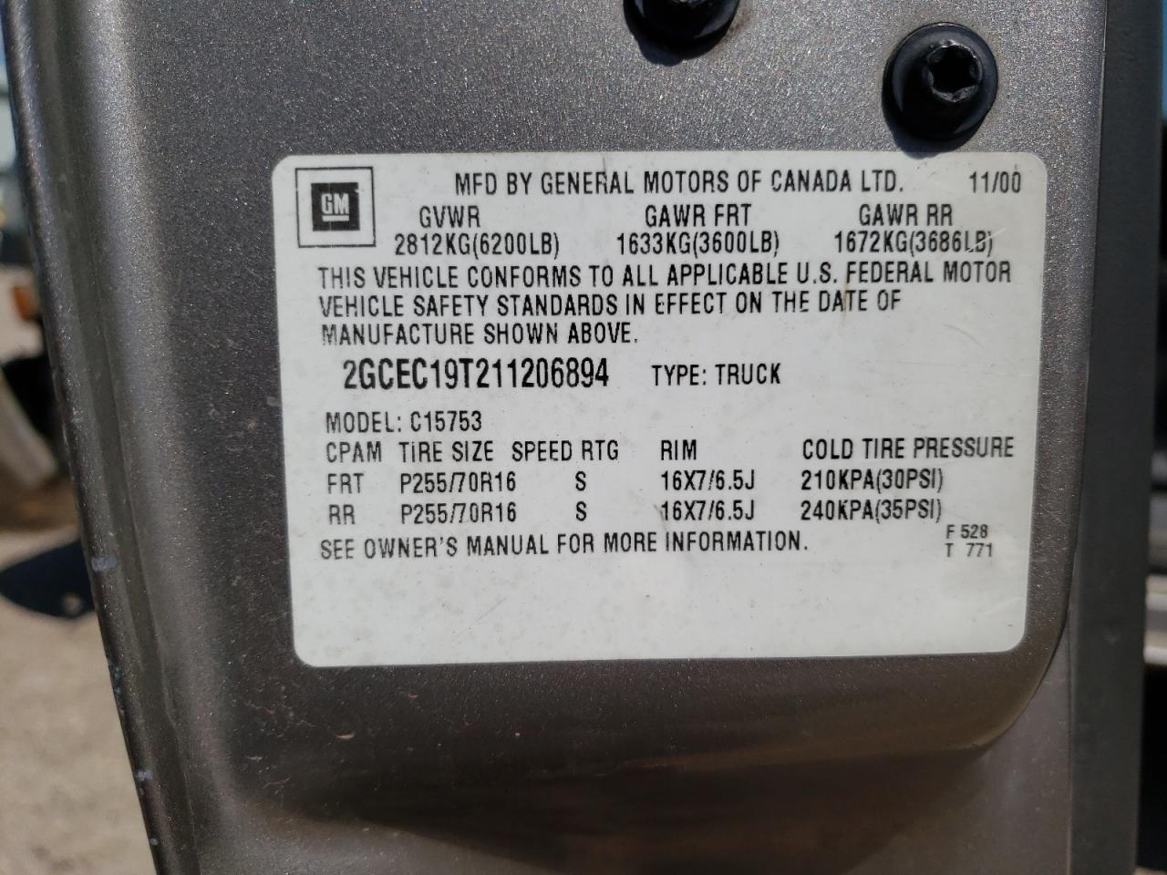 Photo 10 from auction – 2001 CHEVROLET SILVERADO with VIN 2GCEC19T211206894