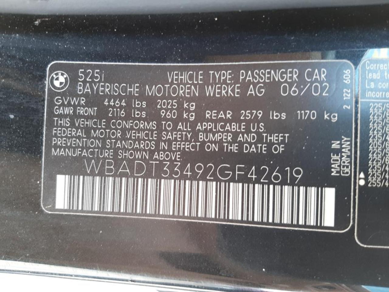 Photo 10 from auction – 2002 BMW 525 I with VIN WBADT33492GF42619