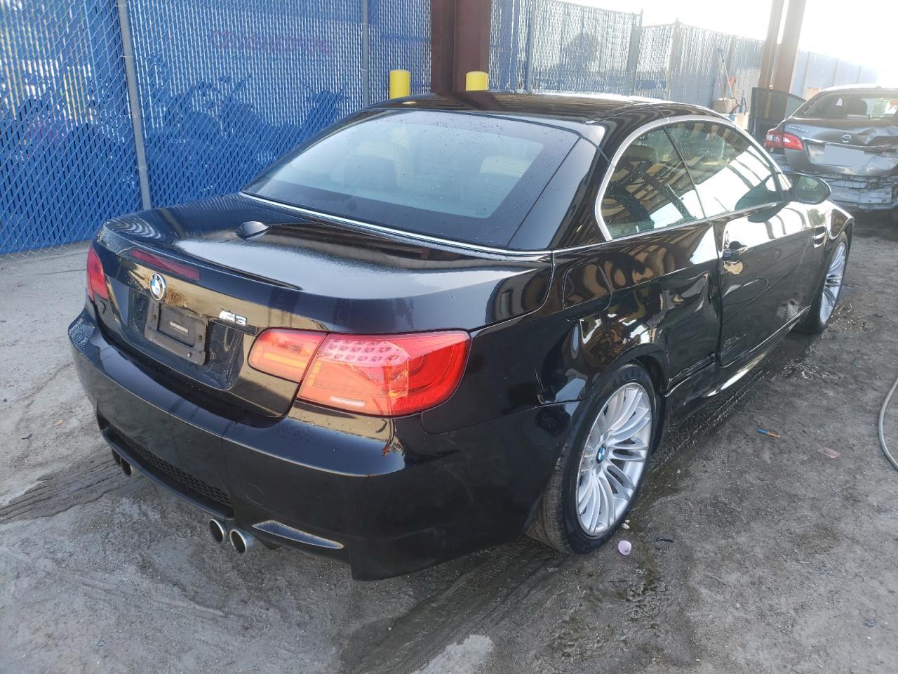 Photo 4 from auction – 2011 BMW M3 with VIN WBSDX9C57BE399416