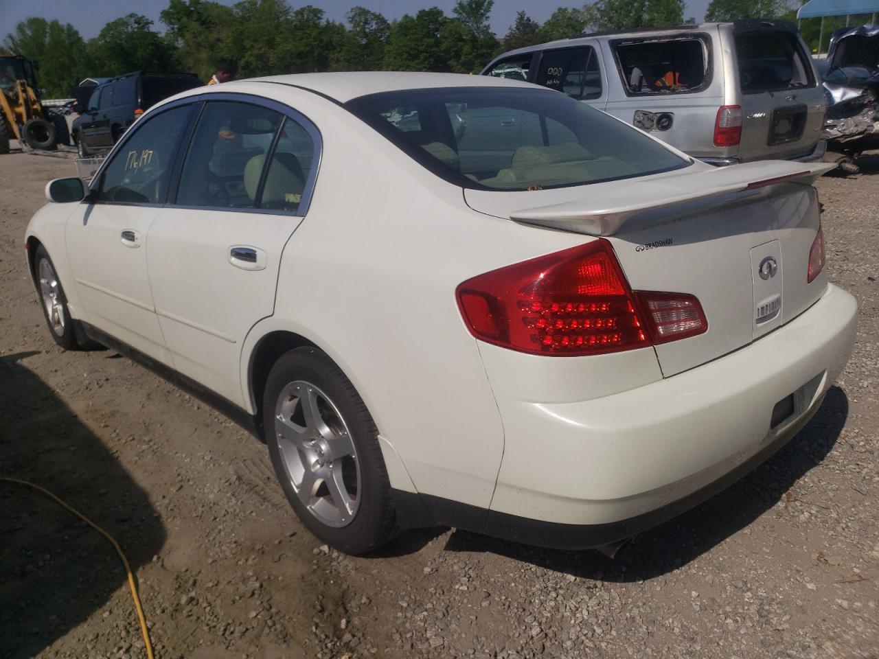 Photo 3 from auction – 2003 INFINITI G35 with VIN JNKCV51E23M020557