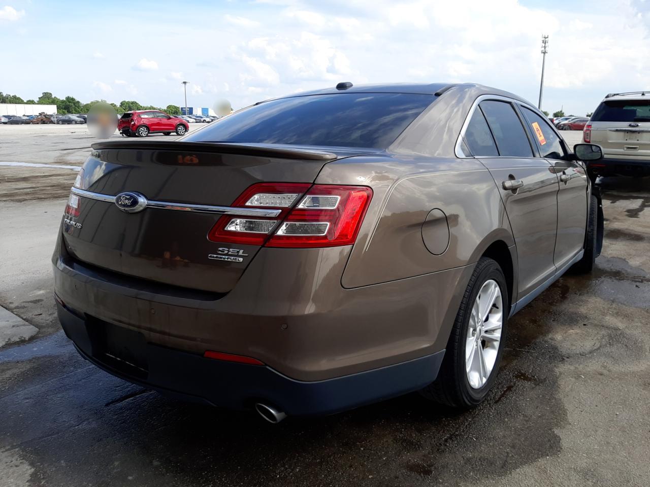 Photo 4 from auction – 2015 FORD TAURUS SEL with VIN 1FAHP2E85FG113652