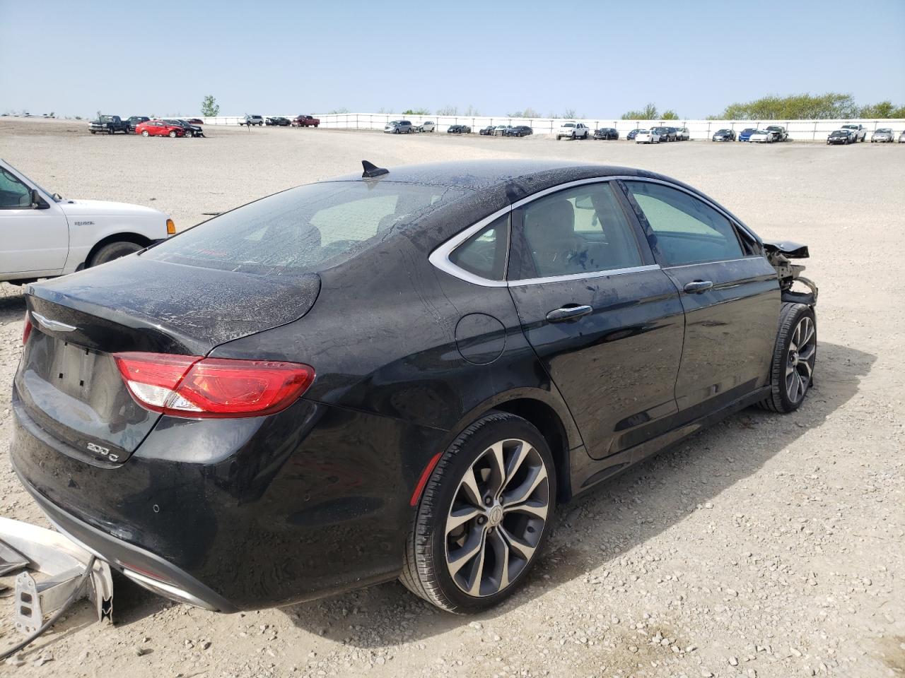 Photo 4 from auction – 2015 CHRYSLER 200 C with VIN 1C3CCCCG6FN565447