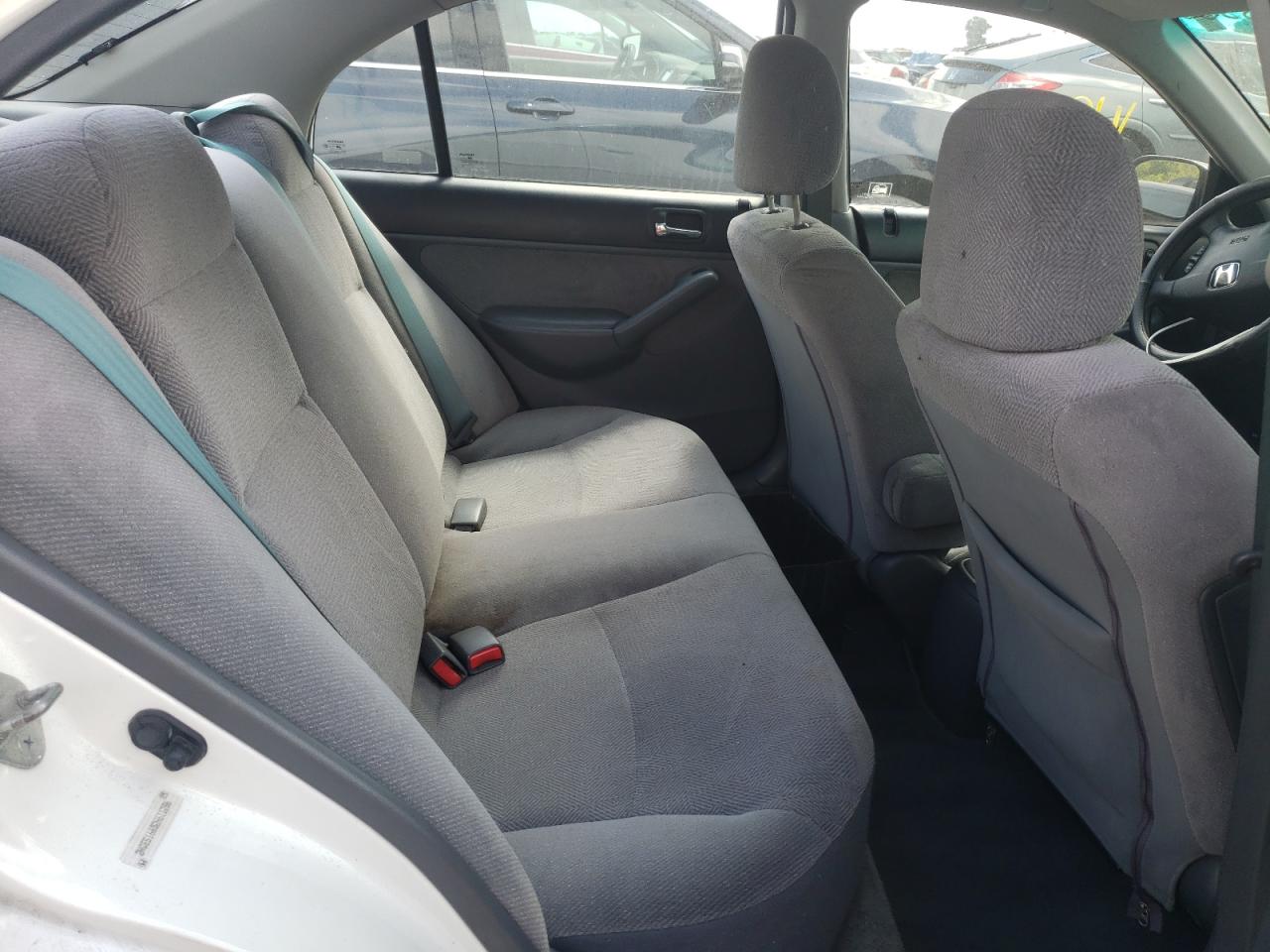 Photo 6 from auction – 2002 HONDA CIVIC LX with VIN 2HGES16652H611286