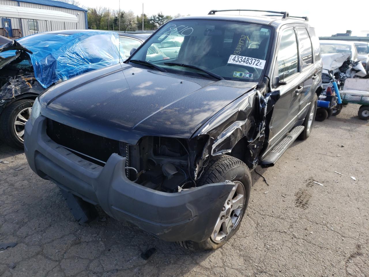 Photo 2 from auction – 2004 FORD ESCAPE XLT with VIN 1FMCU93134DA14365