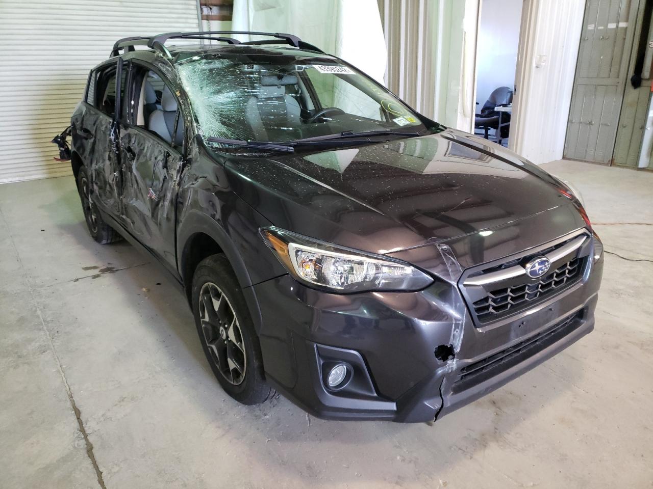 SUBARU CROSSTREK 2018 with VIN JF2GTADC3J8272126 - Photo from auction