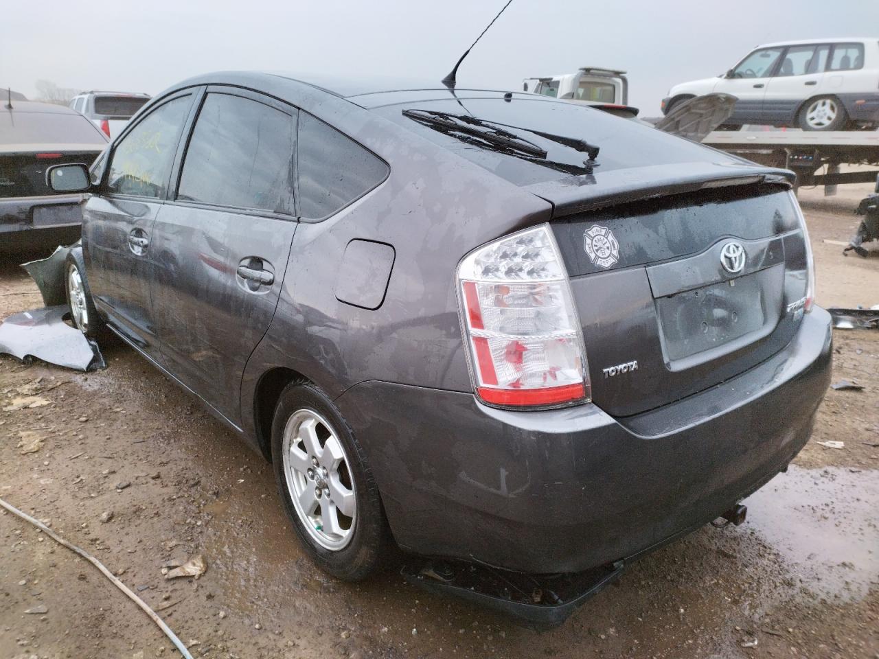 Photo 3 from auction – 2007 TOYOTA PRIUS with VIN JTDKB20U773224621