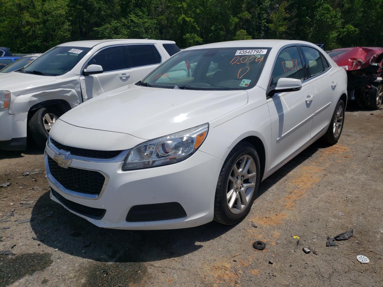 Photo 2 from auction – 2015 CHEVROLET MALIBU 1LT with VIN 1G11C5SLXFF120564