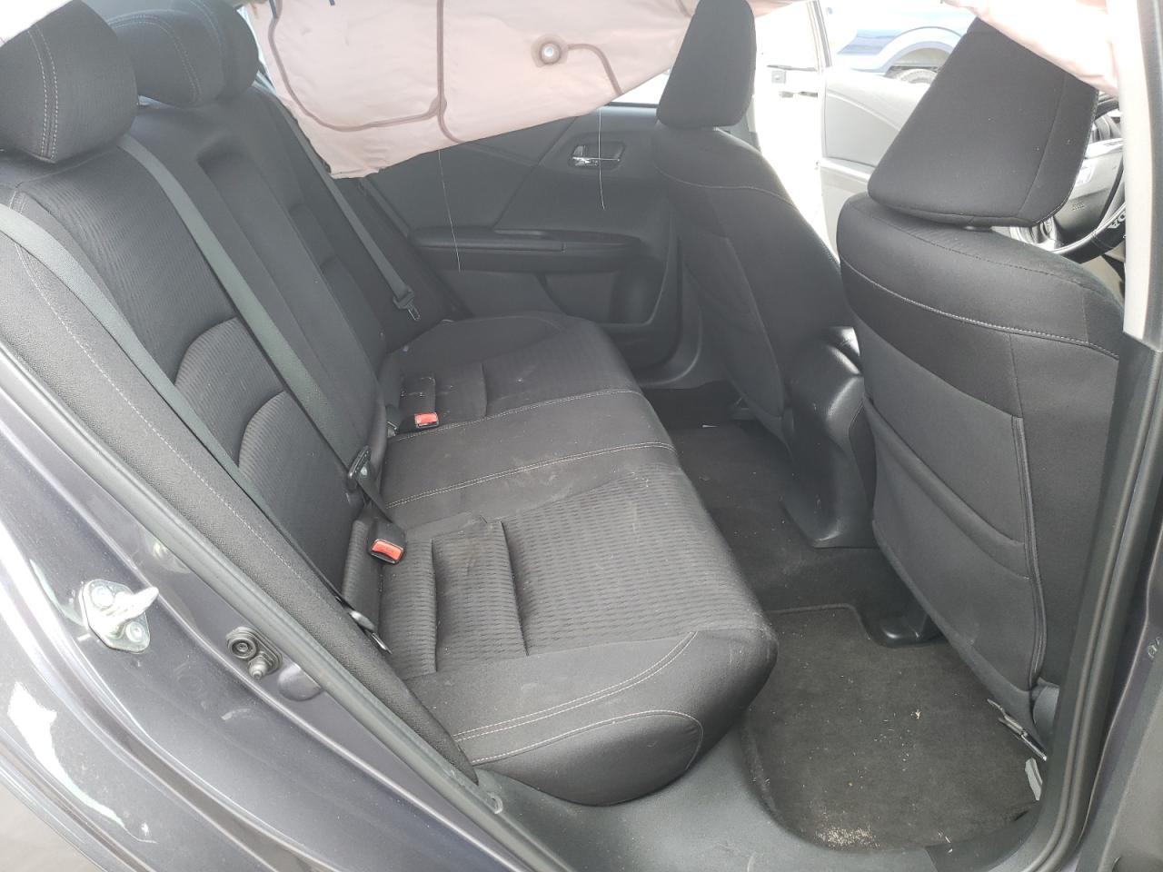 Photo 6 from auction – 2015 HONDA ACCORD SPO with VIN 1HGCR2F53FA117268