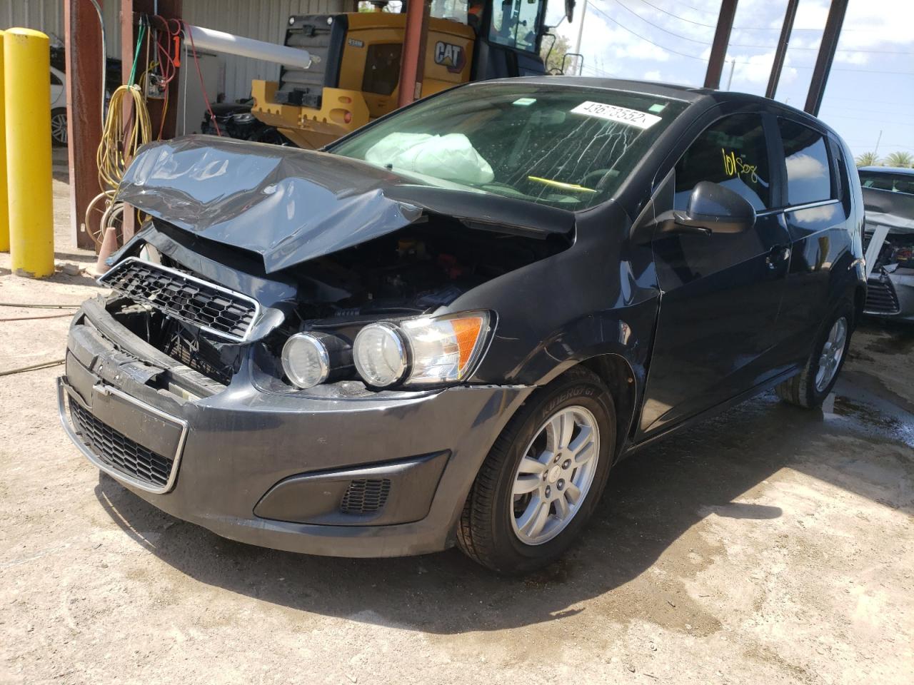 Photo 2 from auction – 2014 CHEVROLET SONIC LT with VIN 1G1JC6SH8E4157611
