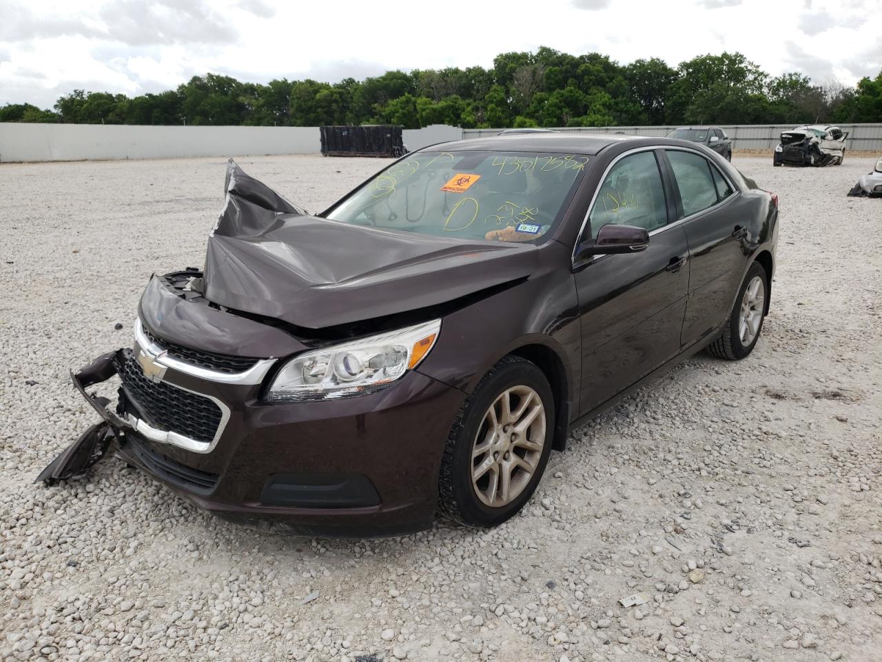 Photo 2 from auction – 2015 CHEVROLET MALIBU 1LT with VIN 1G11C5SL0FF231348