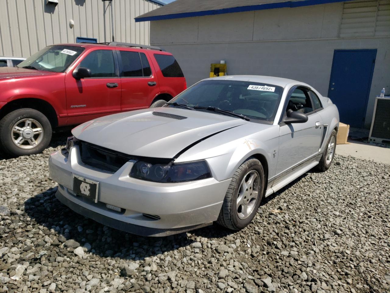 Photo 2 from auction – 2000 FORD MUSTANG with VIN 1FAFP4046YF288864