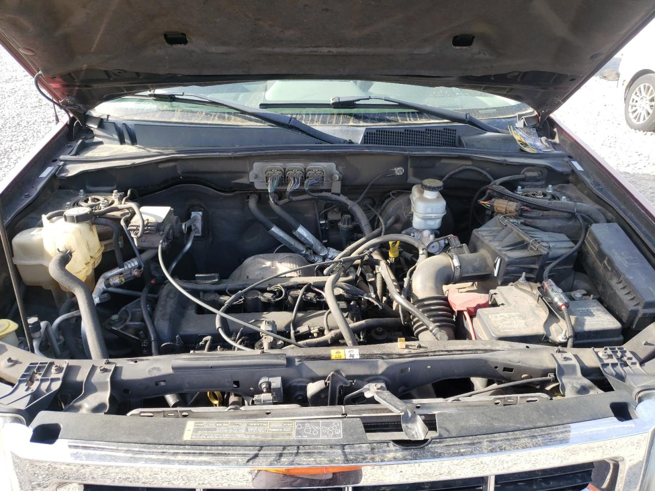 Photo 7 from auction – 2008 FORD ESCAPE XLS with VIN 1FMCU02Z28KB10511