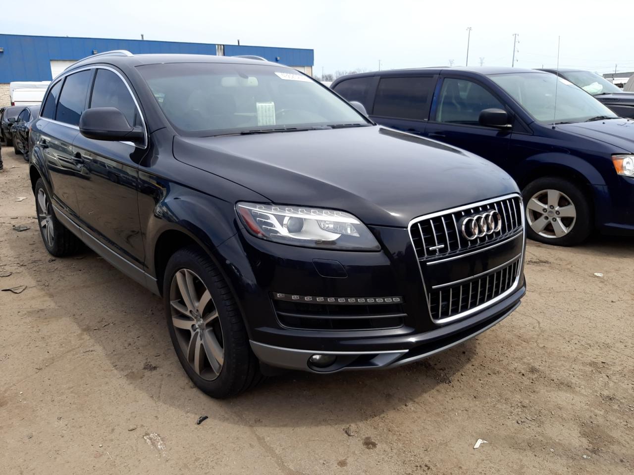 AUDI Q7 PREMIUM 2013 with VIN WA1LGAFE2DD011060 - Photo from auction