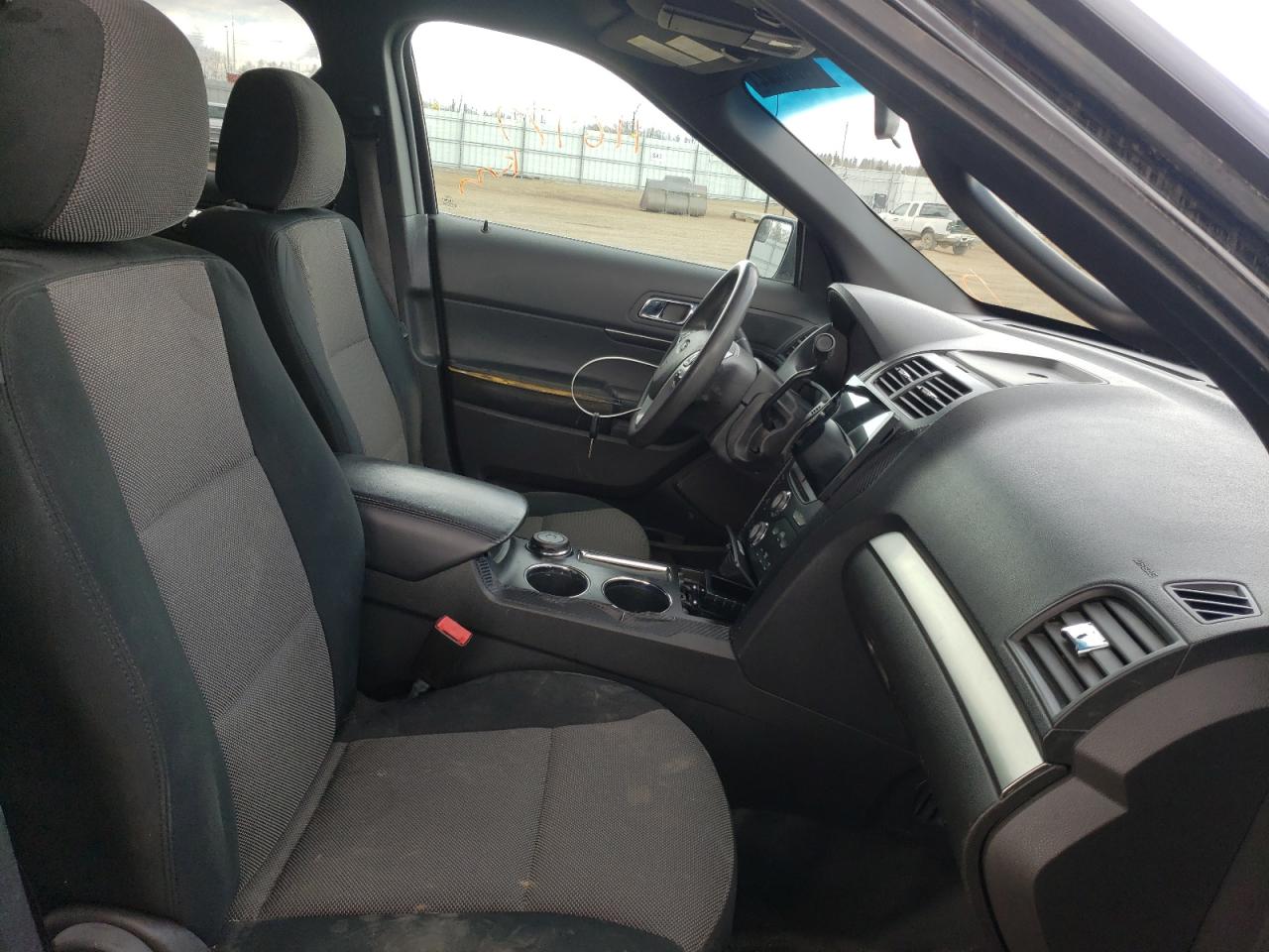Photo 5 from auction – 2013 FORD EXPLORER P with VIN 1FM5K8AR1DGA18852