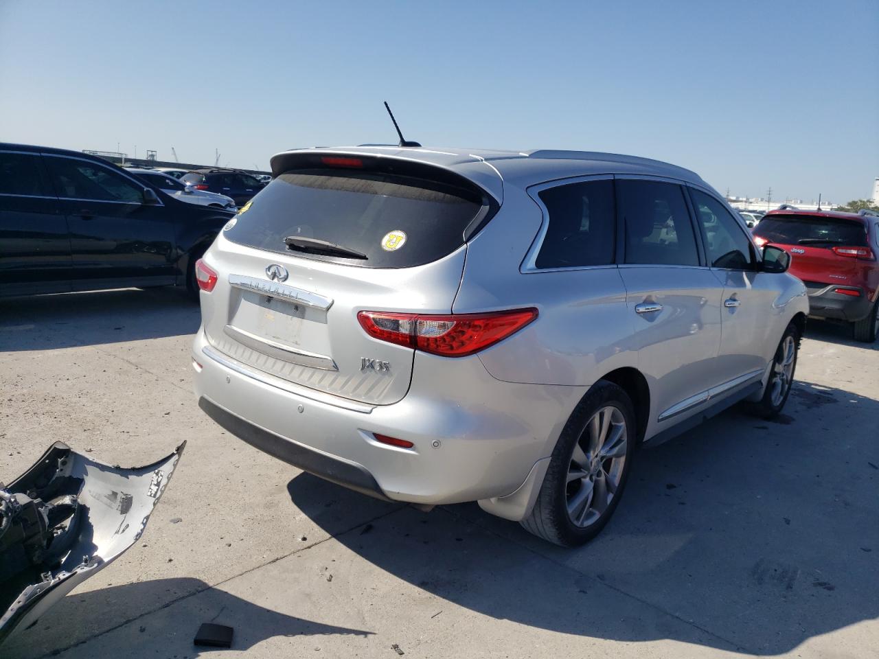 Photo 4 from auction – 2013 INFINITI JX35 with VIN 5N1AL0MN3DC345248