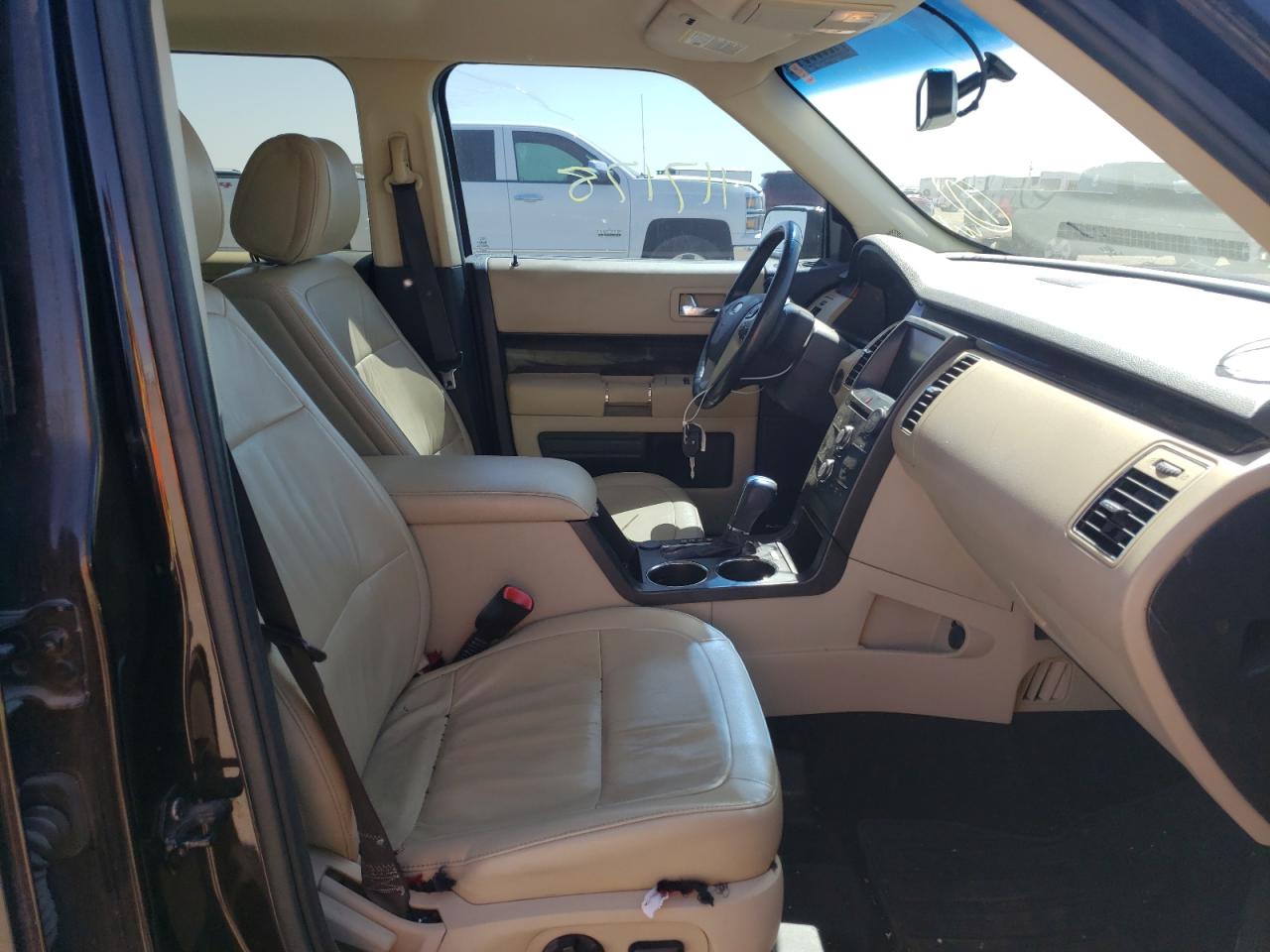 Photo 5 from auction – 2013 FORD FLEX SEL with VIN 2FMGK5C86DBD16140