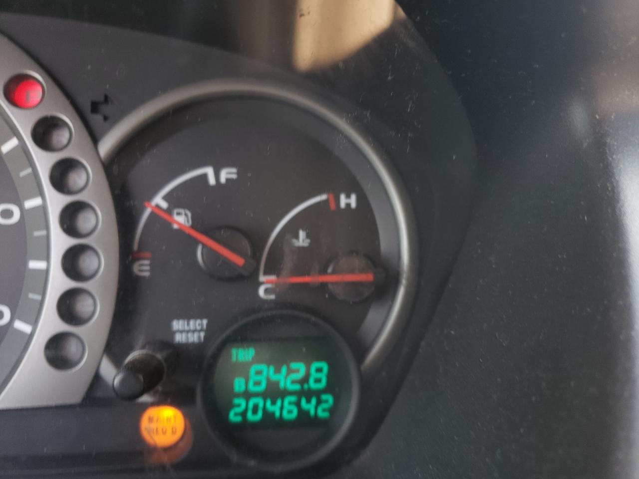 Foto 8 de la subasta – 2005 HONDA PILOT EXL con VIN 5FNYF18565B051292