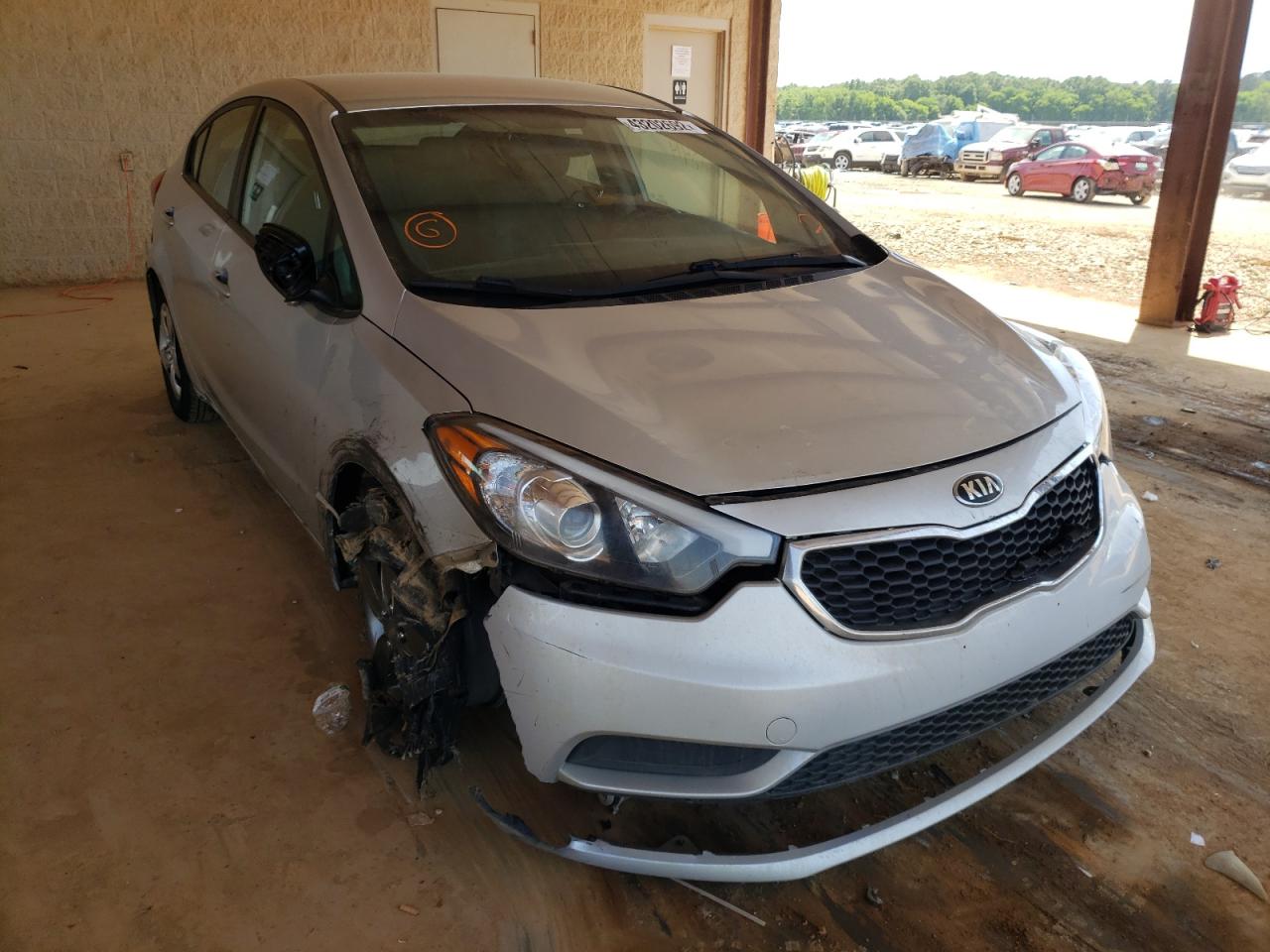 KIA FORTE LX 2015 with VIN KNAFK4A65F5406007 - Photo from auction