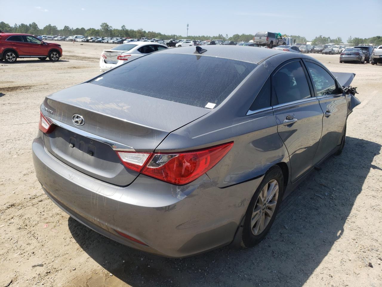 Photo 4 from auction – 2012 HYUNDAI SONATA GLS with VIN 5NPEB4AC1CH484896