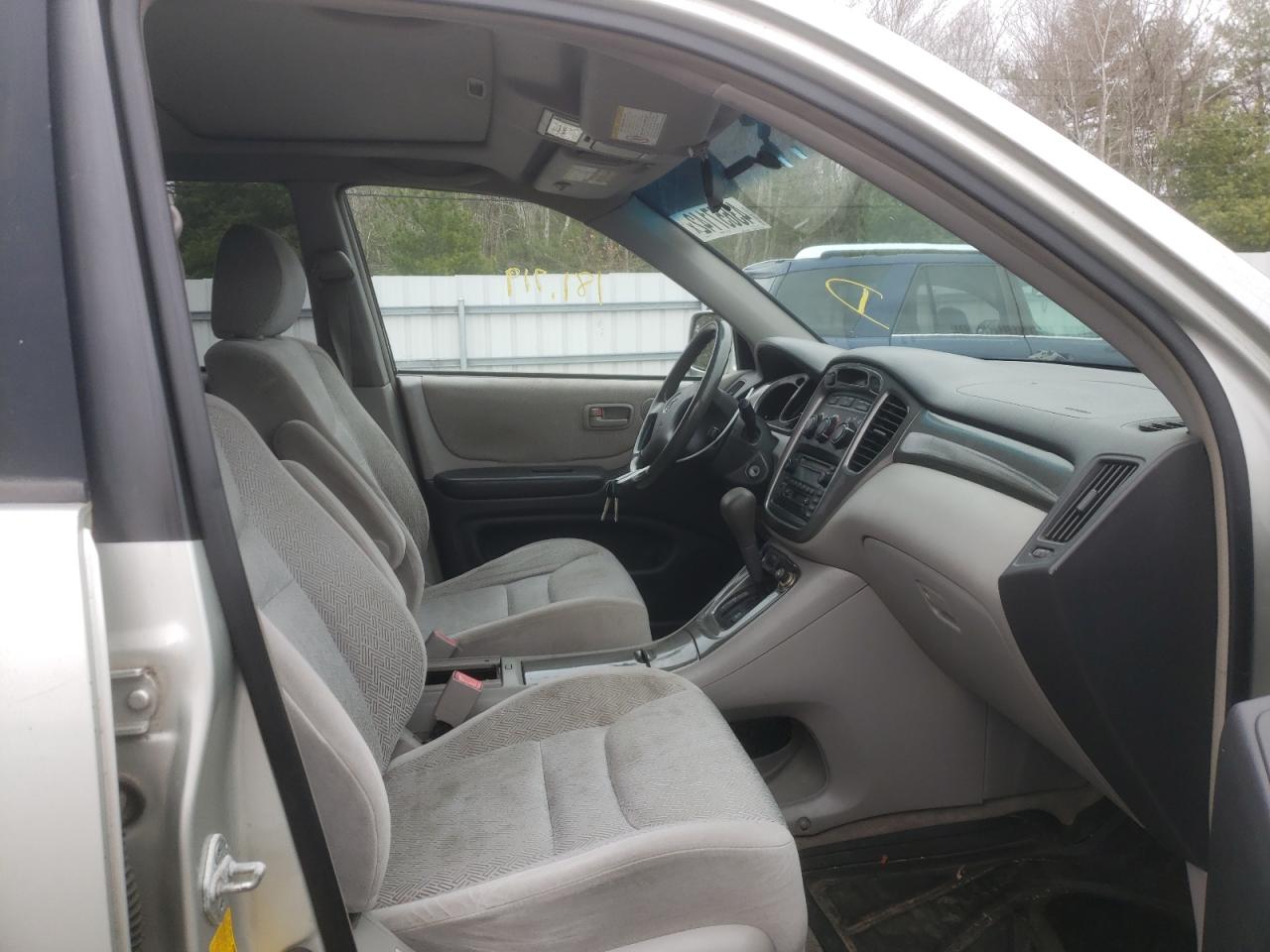 Photo 5 from auction – 2003 TOYOTA HIGHLANDER with VIN JTEHF21A730116848