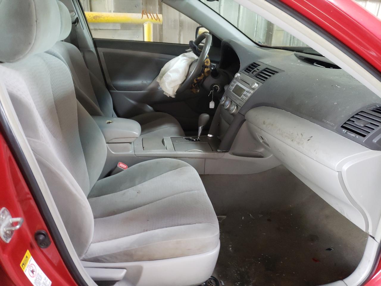 Photo 5 from auction – 2011 TOYOTA CAMRY BASE with VIN 4T4BF3EK3BR095430