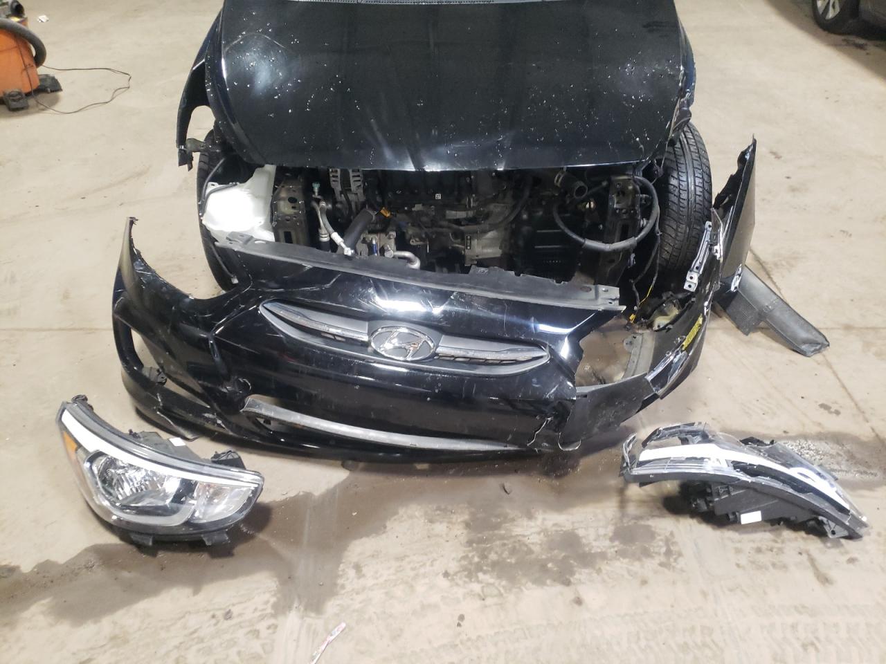 Photo 9 from auction – 2017 HYUNDAI ACCENT SE with VIN KMHCT5AE9HU307789