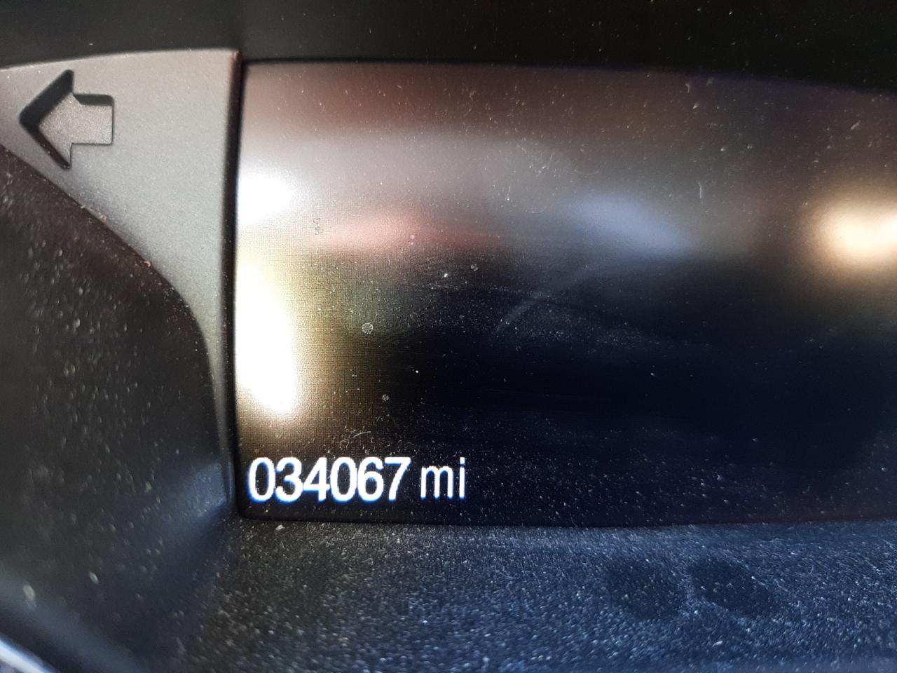 Photo 8 from auction – 2018 FORD ESCAPE SEL with VIN 1FMCU0HD0JUA95951