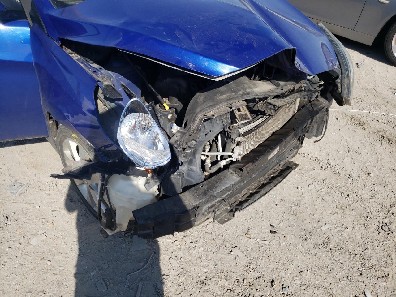 Photo 9 from auction – 2012 HYUNDAI ACCENT GLS with VIN KMHCU5AE5CU020875