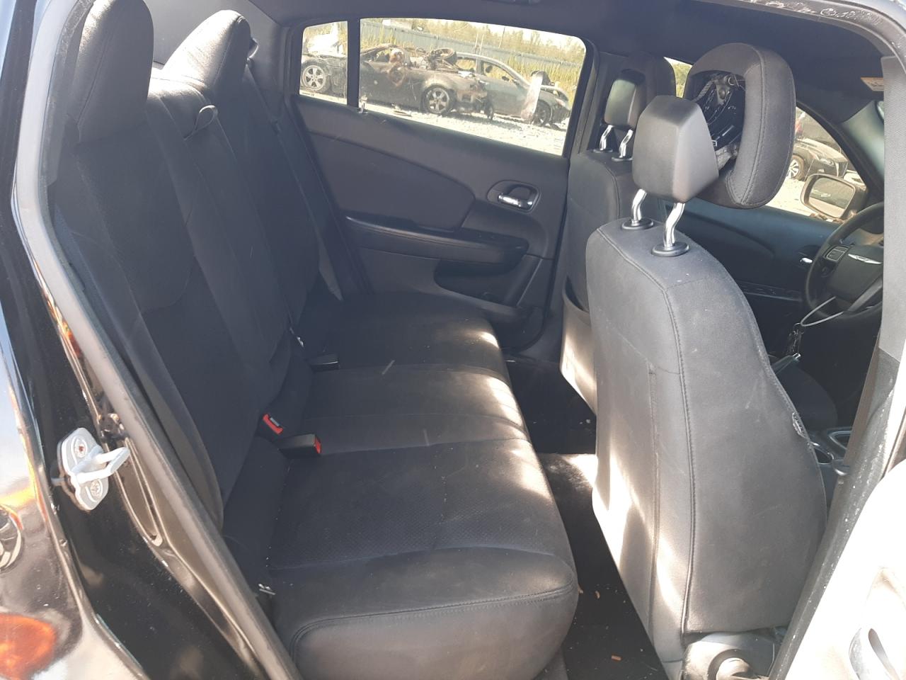 Photo 6 from auction – 2013 CHRYSLER 200 LX with VIN 1C3CCBABXDN561156