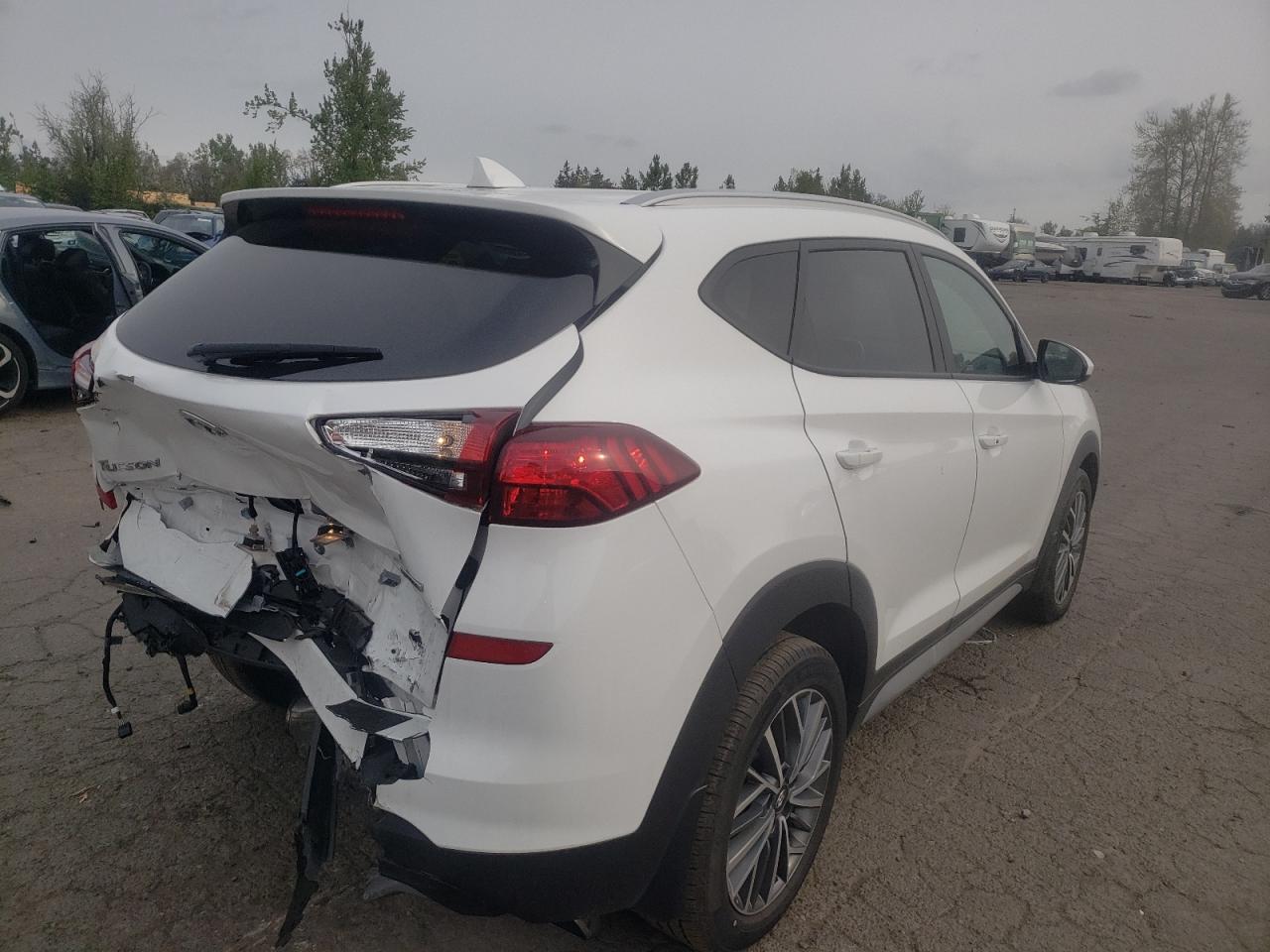Photo 4 from auction – 2020 HYUNDAI TUCSON LIM with VIN KM8J3CAL3LU092574