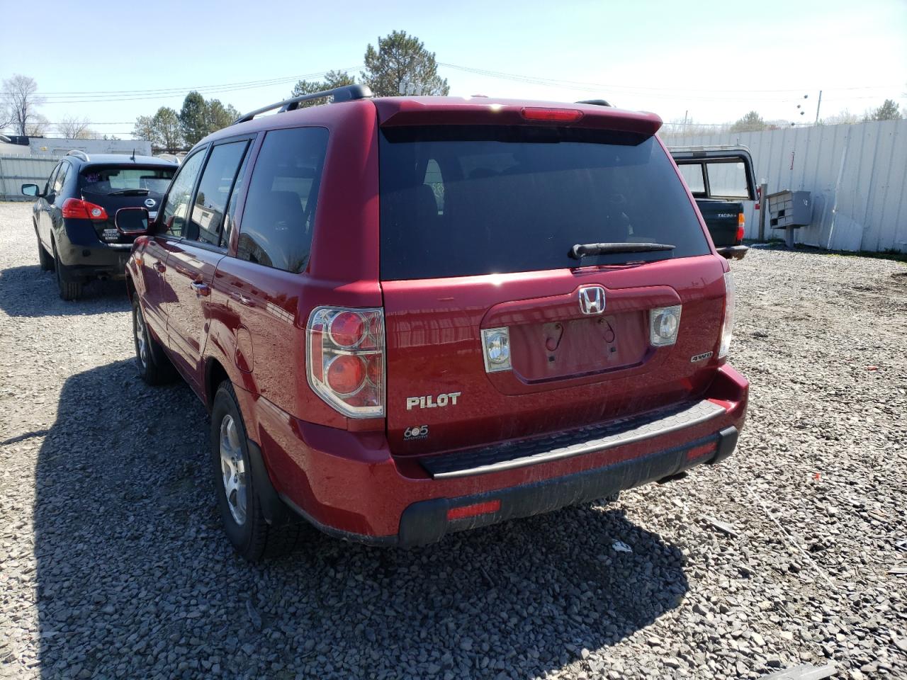 Photo 3 from auction – 2006 HONDA PILOT EX with VIN 5FNYF18566B019038