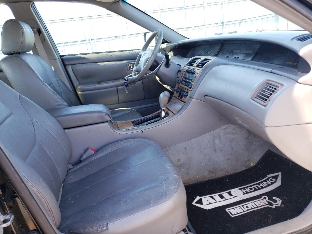 Photo 5 from auction – 2003 TOYOTA AVALON XL with VIN 4T1BF28B43U303316