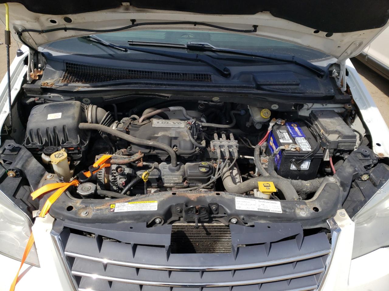 Photo 7 from auction – 2008 CHRYSLER TOWN & COU with VIN 2A8HR54P68R731538