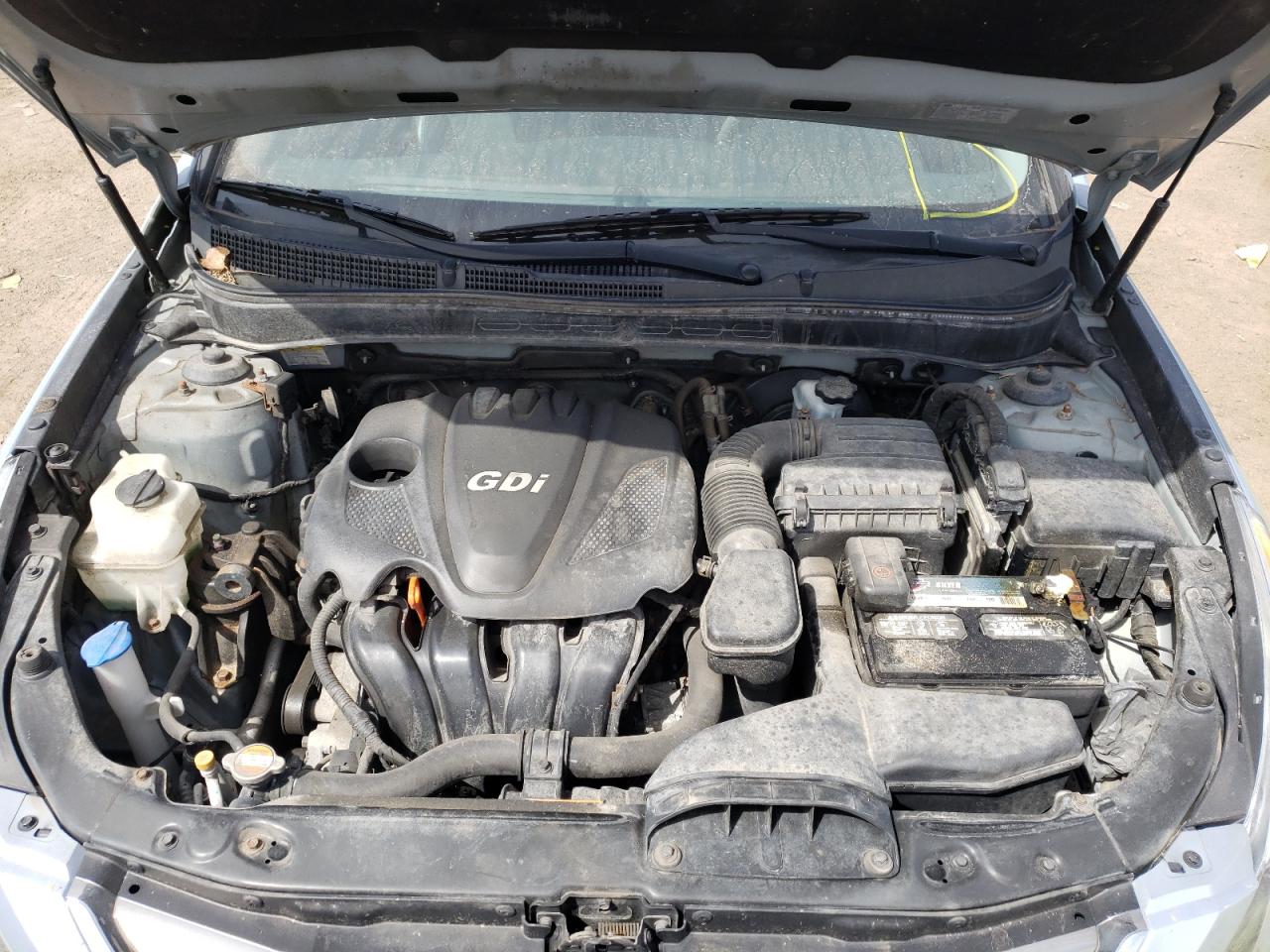 Photo 7 from auction – 2012 HYUNDAI SONATA SE with VIN 5NPEC4AC6CH425615