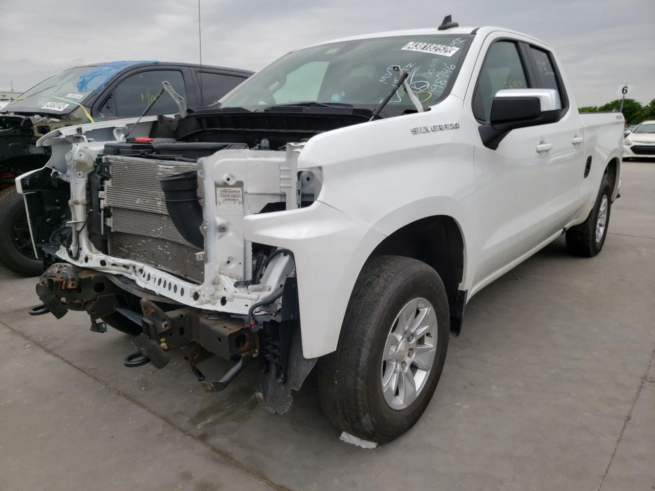 Photo 2 from auction – 2020 CHEVROLET SILVERADO with VIN 1GCRYDED4LZ198746
