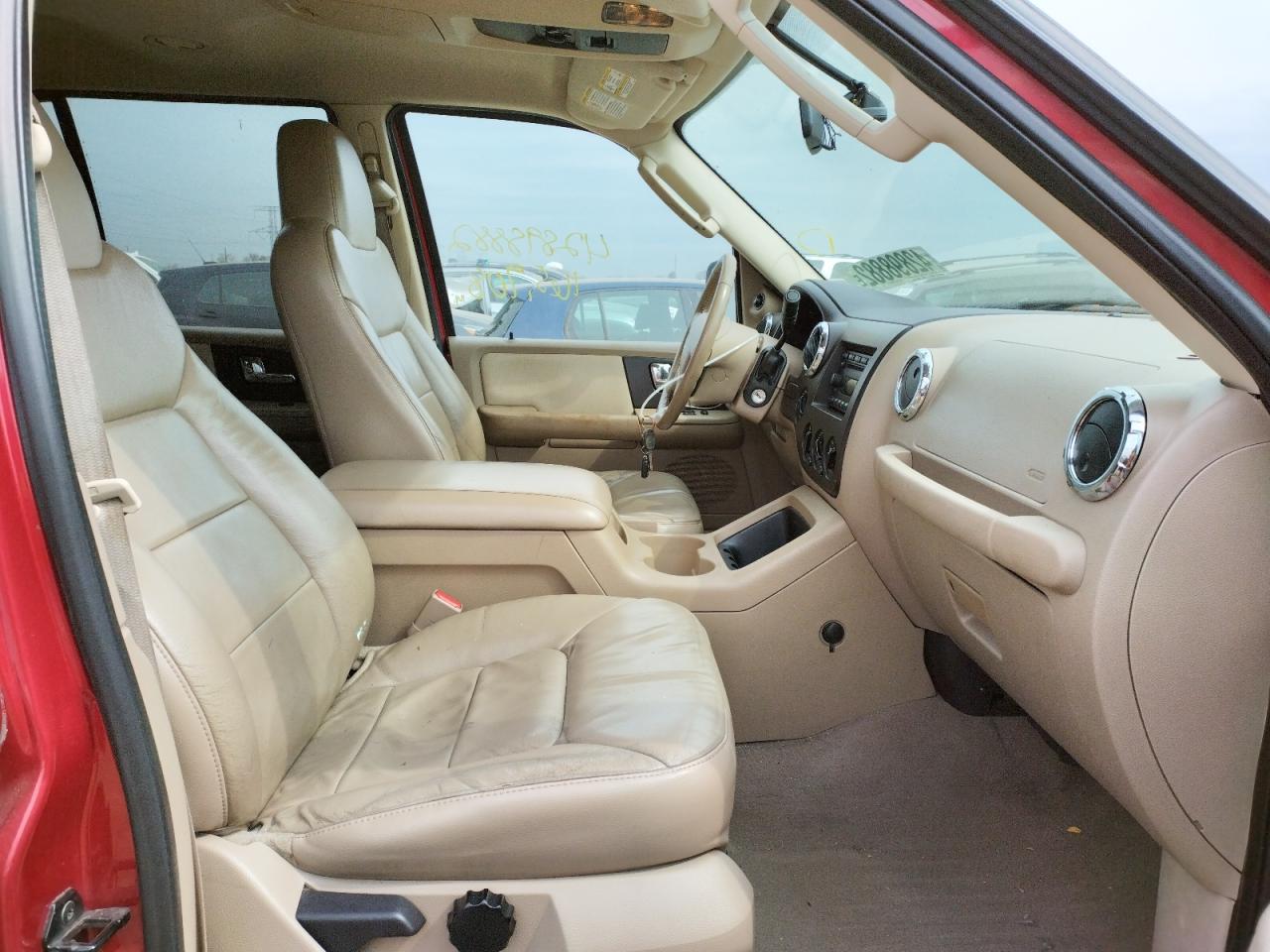 Foto 5 de la subasta – 2005 FORD EXPEDITION con VIN 1FMPU16505LA81482