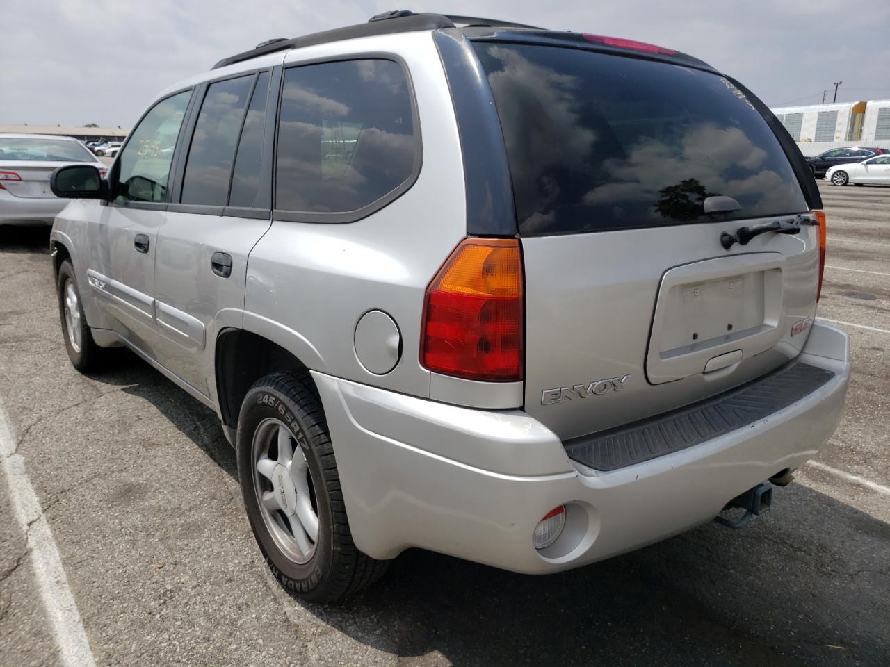 Photo 3 from auction – 2004 GMC ENVOY with VIN 1GKDS13S542437246