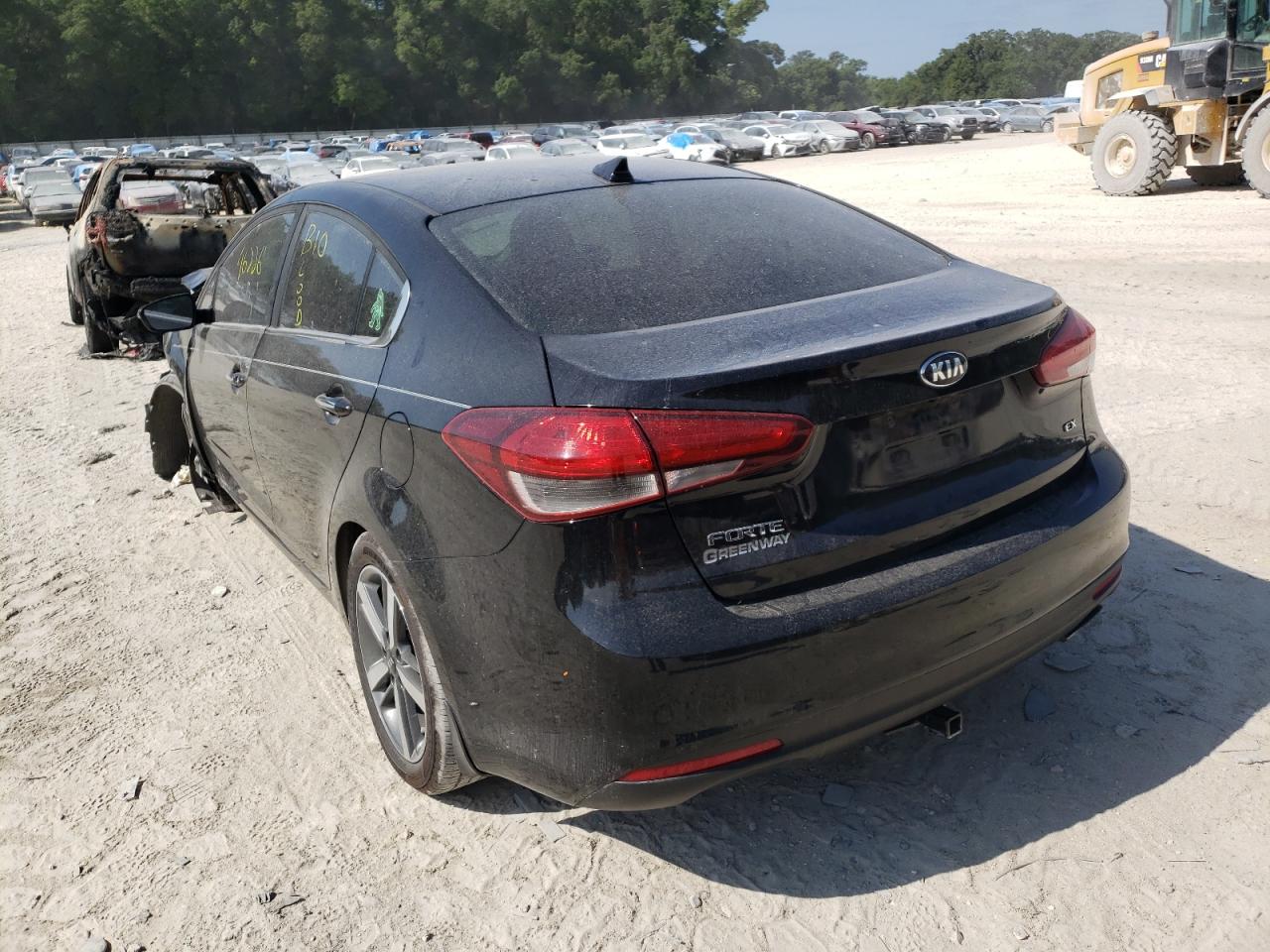 Photo 3 from auction – 2017 KIA FORTE EX with VIN 3KPFN4A89HE005272
