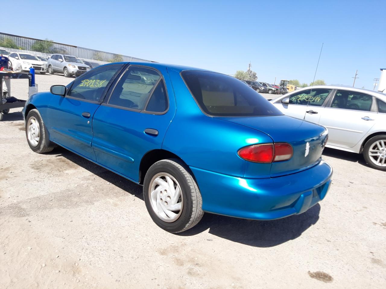 Photo 3 from auction – 1997 CHEVROLET CAVALIER L with VIN 1G1JF5248V7268477
