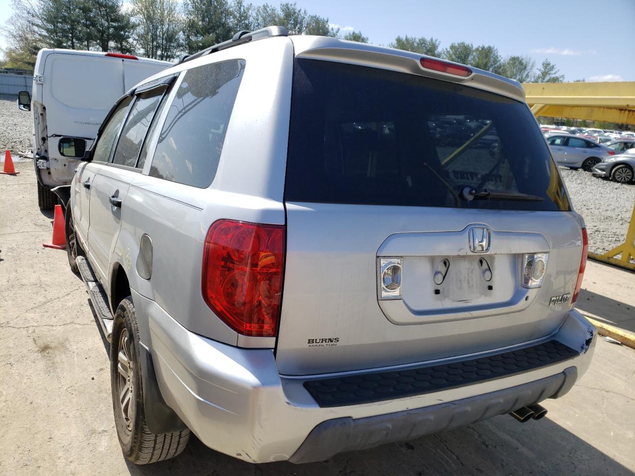 Photo 3 from auction – 2003 HONDA PILOT EX with VIN 2HKYF18433H516066