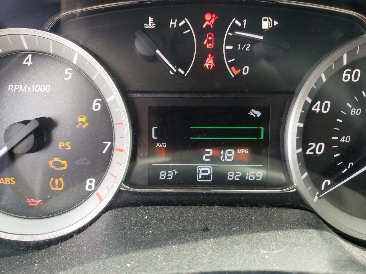 Photo 8 from auction – 2014 NISSAN SENTRA S with VIN 3N1AB7AP5EY317548