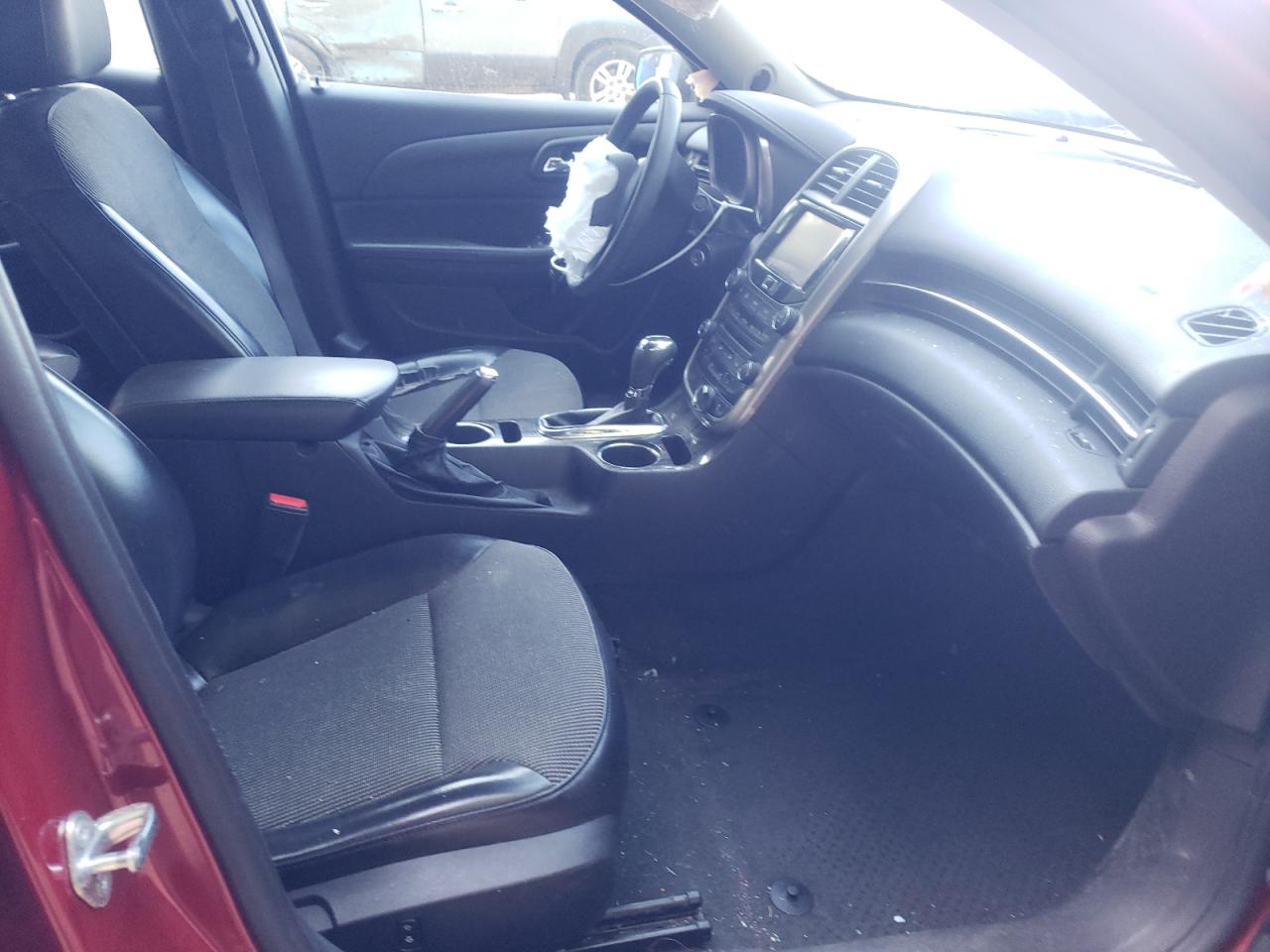 Photo 5 from auction – 2014 CHEVROLET MALIBU 1LT with VIN 1G11C5SL3EF178305