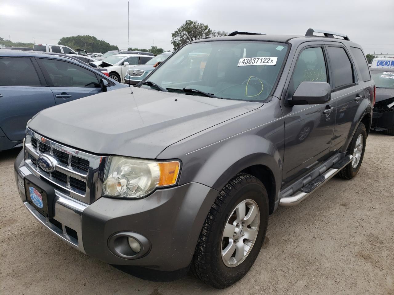 Photo 2 from auction – 2009 FORD ESCAPE LIM with VIN 1FMCU04G89KB88952