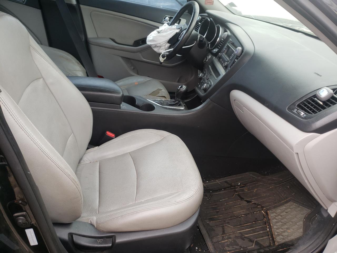 Photo 5 from auction – 2012 KIA OPTIMA EX with VIN 5XXGN4A72CG002855