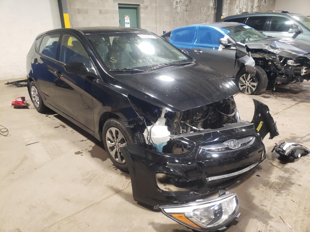 HYUNDAI ACCENT SE 2017 with VIN KMHCT5AE9HU307789 - Photo from auction